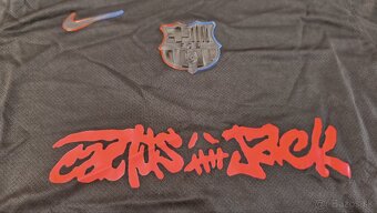 Barcelona X Cactus Jack - 2