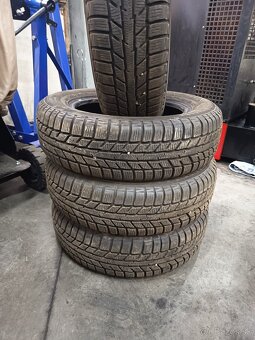 Predám pneumatiky Yokohama V903 165/70/R14 - 2