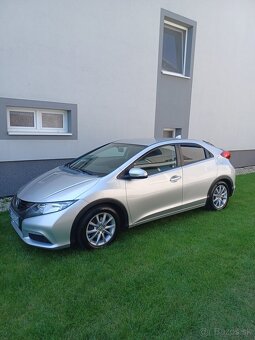 Predám Honda Civic 1.4i-VTEC 9.gen. - 2