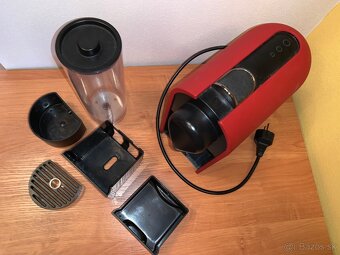 Kávovar NESPRESSO TURMIX na náhradné diely - 2