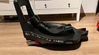 Vajicko BRITAX RÖMER+zakladňa - 2