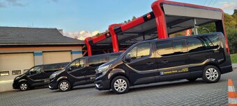 Prenájom 9 miestnych vozidiel (minibusov/dodávok) - 2