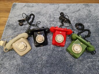 Retro telefony - 2