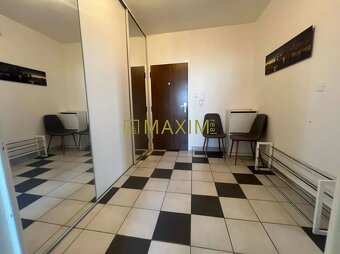 Veľkopriestranný 3-izbový byt na ulici Jána Smreka v Devínsk - 2