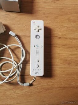 Predám Nintendo Wii - 2