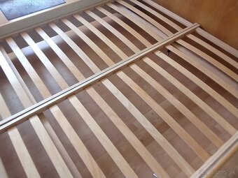 Posteľ manželská - 2