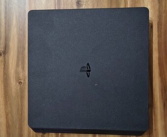 PS4 slim 500GB + 2x ovládač+hry - 2