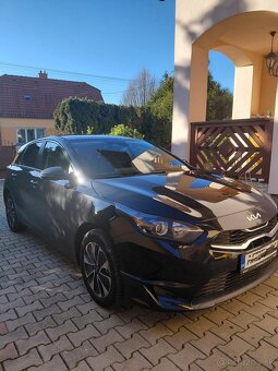 NOVA KIA Ceed 2025 1.5 T-GDi Gold - 2
