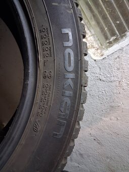 Nokian 215/55 R17 - 2