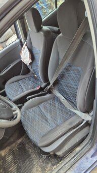 Renault Clio 1,2i 55kw kód motora: D4F D7 - 2