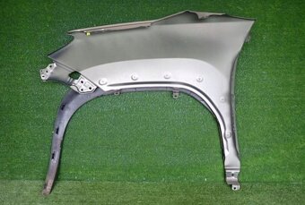 toyota yaris cross blatník 2020+ - 2