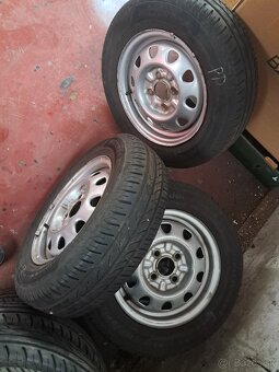 Predám letné kolesa 165/70 R13 Matador - 2