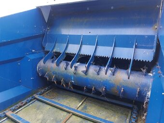 Rozrušovač balíkov TESEO - 2