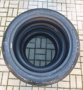 Pneu Bridgestone alenza 001 na BMW X3,X4 - 2