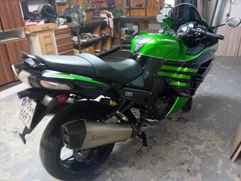 KAWASAKI ZZR 1400 performance - 2