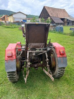 Traktor domácej výroby+príslušenstvo - 2