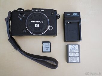 Olympus PEN-F - 2