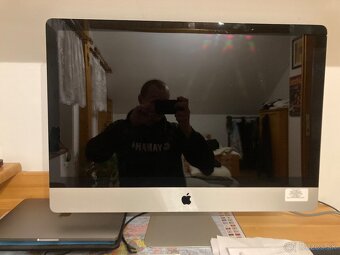 Apple IMAC A1311 - 2
