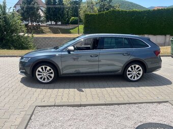 Škoda Octavia Combi 2.0 TDI Scout 4x4 DSG - 2
