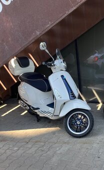 Vespa 125 Yacht Club - 2