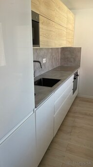 PRENÁJOM 64m² 2-izbový vybavený byt Zvolen centrum - 2