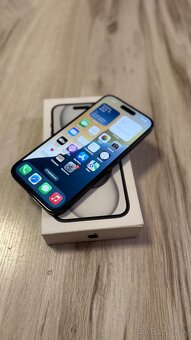 Vymenim iPhone 15 Black 128gh v zaruke bateria 96% - 2