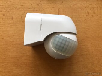 SENSOR PIR pohybové čidlo 180° IP44 - bílá - 2