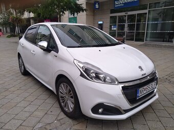 Peugeot 208 1,6 HDi diesel - 2