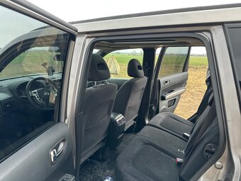 Nissan X trail - 2