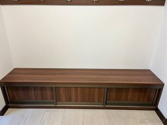 Botnik/predsienova zostava - 2