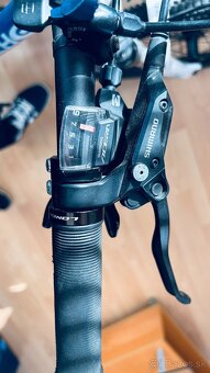 Hardtail horský bicykel Apache MTB 27,5 biely - 2