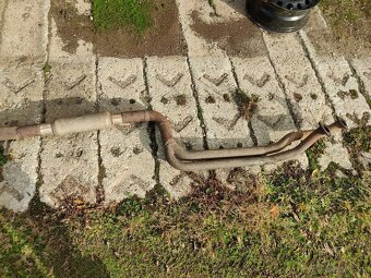 BMW E36 stredová časť vyfuku - 2