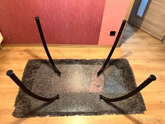 Jedálenský stôl - 2