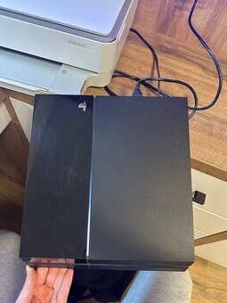 PS4 500GB - 2