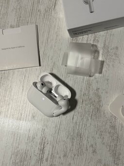 AirPods Pro 3 - 2
