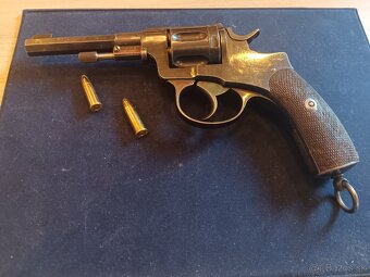 Hystorick revolver Nagant cal.7,5 - 2