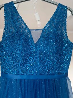 Dámske spoločenské šaty M/38/10 - 2