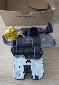 VW T ROC - zámok 5 dverí - 2