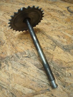 Babetta 210 hriadeľ šľapadiel - 2