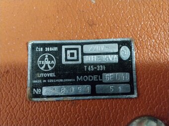 Predam prenosny gramofon - 2