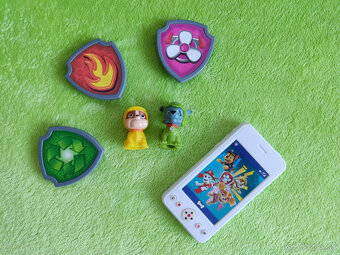 Paw patrol Rocky, Rubble šteniatka + odznaky - 2