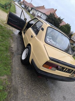 Predám platné TP a karosériu Škoda 130L - 2
