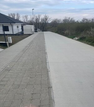 NA PREDAJ ideálny stavebný pozemok pre RD - 2