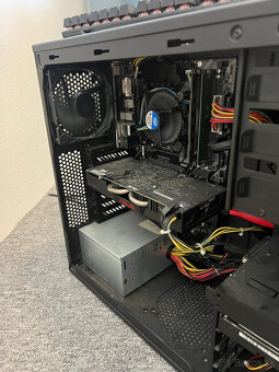 i3-8100 & GTX 1060 6GB - 2