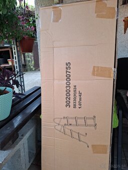 Predám schody k bazénu 107cm - 2