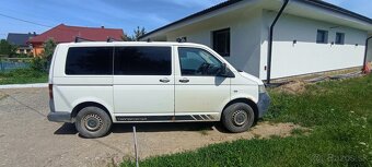 Volkswagen Transporter T5 - 2