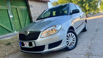 SKODA FABIA COMBI 2010 1.2 BENZIN 118000KM KUPENE NA SK - 2