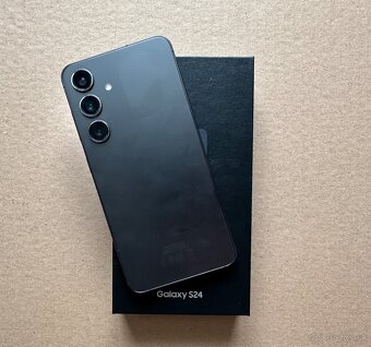 Samsung Galaxy S24 5G 8GB/256GB, TOP STAV, ZARUKA - 2
