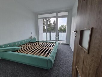 Znížená cena Krásny slnečný priestranný 3 izb byt... - 2