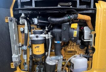 minibagerbager 2017 Caterpillar 301.8+3x lžíce-21HP-866MTH- - 2